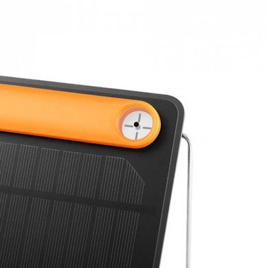 Набор солнечная батарея + фонарь Biolite - PowerLight Solar Kit Black/Orange (BLT SXA1001+)