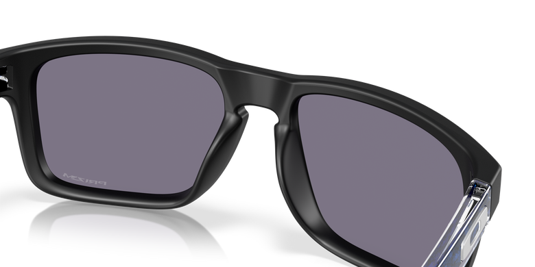 Очки Oakley Holbrook, Matte Black/Prizm Grey (OAK 9102.Z355)