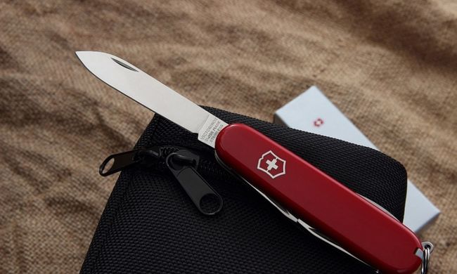 Швейцарский складной нож Victorinox Spartan (91мм 12 функций) красный (1.3603)