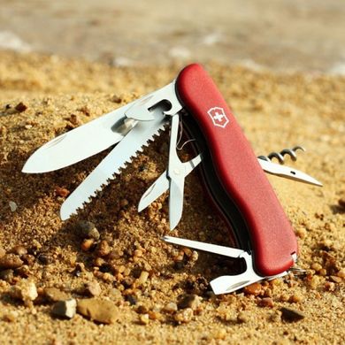 Швейцарский складной нож Victorinox Outrider (111мм 14 функций) красный (0.9023)