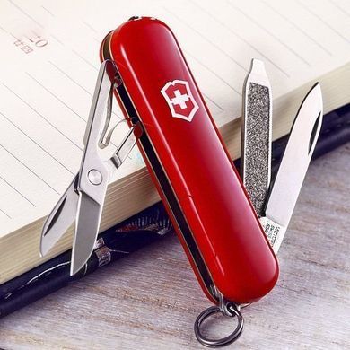 Швейцарський розкладний ніж Victorinox Swiss Lite (58мм 7 функцій) червоний (0.6228)