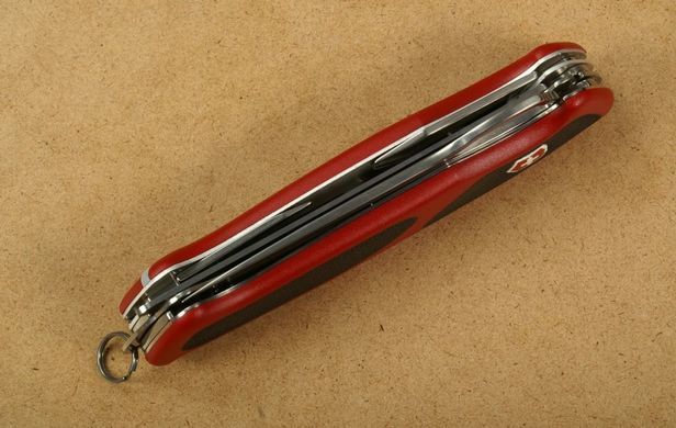 Швейцарський розкладний ніж Victorinox Rangergrip 78 (130мм 12 функцій) червоний (0.9663.МC)