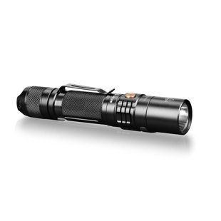 Фонарь ручной Fenix UC35 V20 CREE XP-L HI V3 (UC35V20)