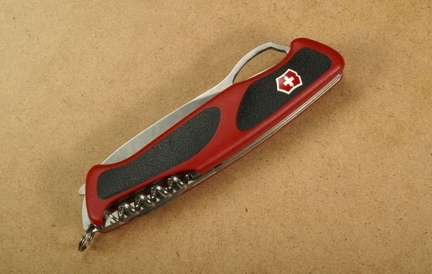 Швейцарский складной нож Victorinox Rangergrip 79 (130мм 12 функций) красно-черный (0.9563.МС)